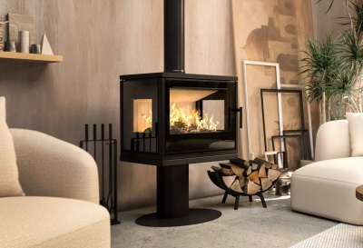 Kamīnkrāsns Cubo 700 ar 3 stikliem