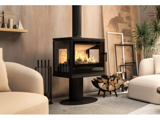 Kamīnkrāsns Cubo 700 ar 3 stikliem